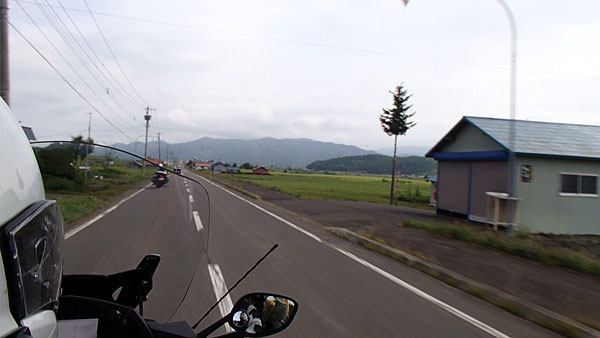 道道２０５号線→道道６１号線を走行